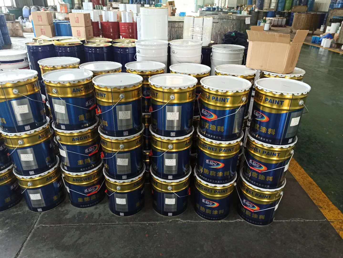 昂威涂料生產(chǎn)車間